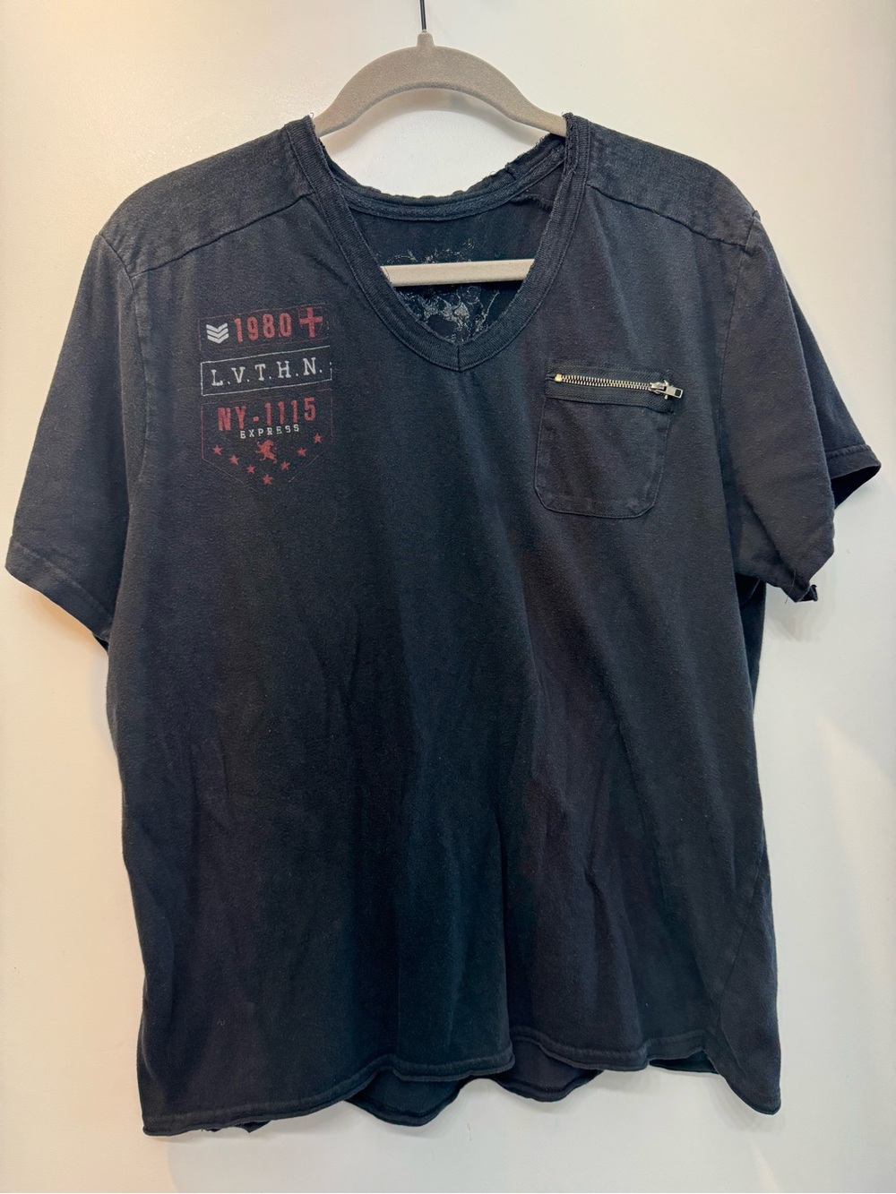 Men's Black Express LVTHN Graphic V-Neck Pocket Tee